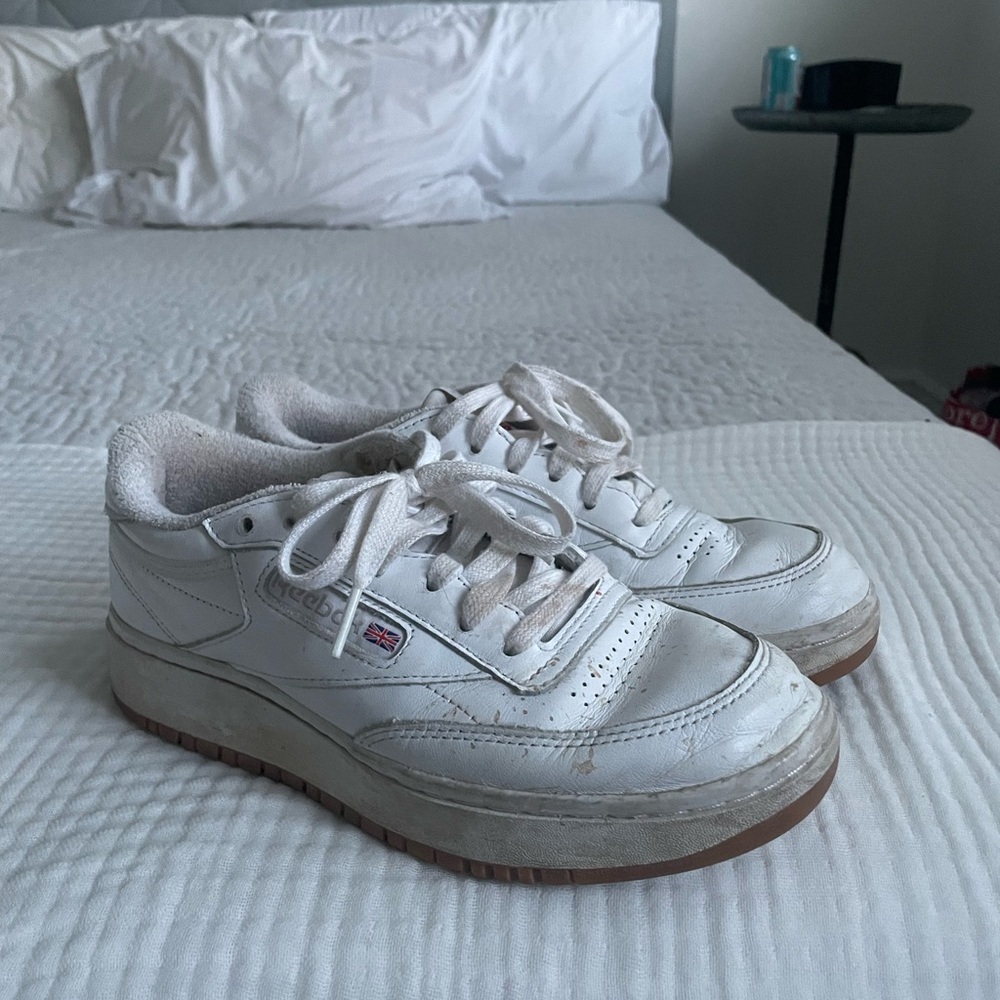 Reebok Sneakers